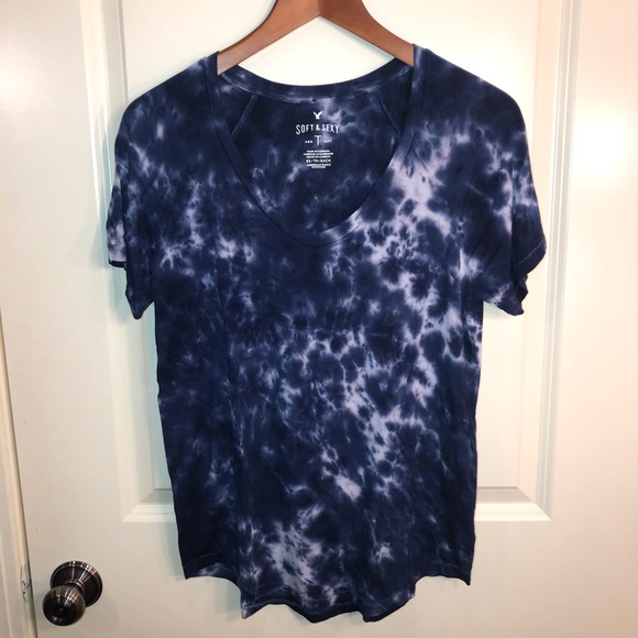 American Eagle Outfitters Tops - American Eagle Blue Tie dye tee XS